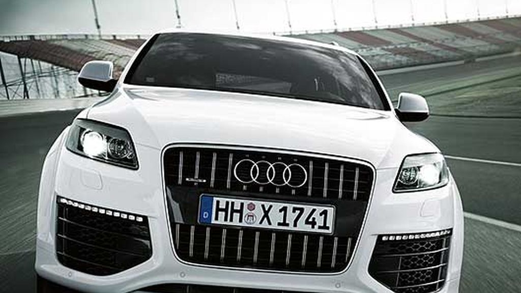 Audi Q7 V12