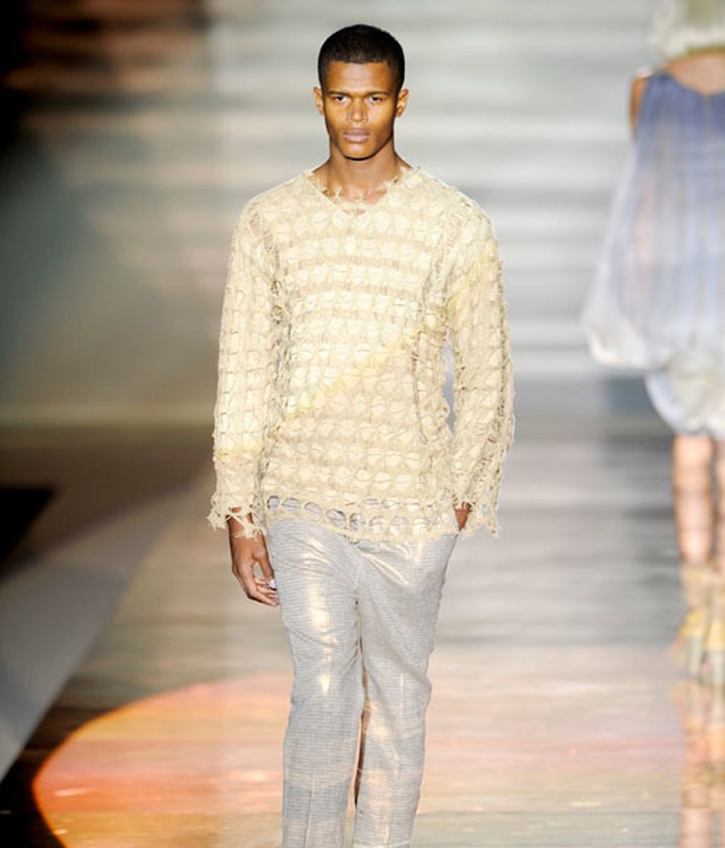 Roberto Verino apuesta por los tonos tierra