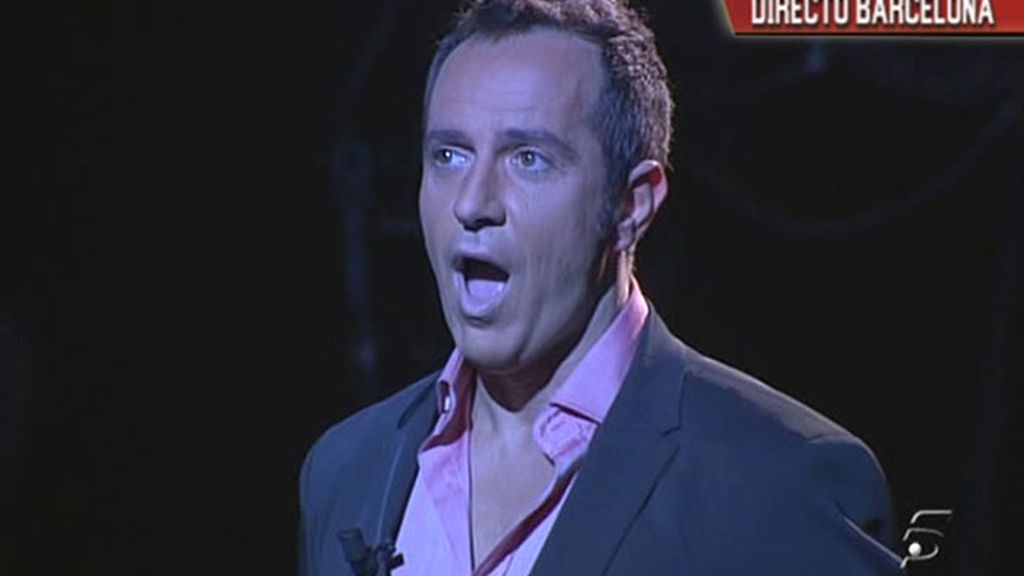 Víctor entra en 'La Caja Deluxe'