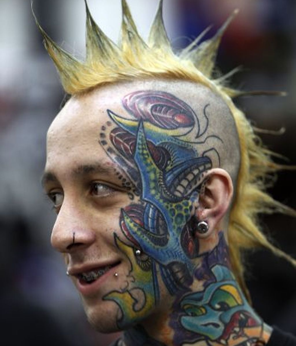 Tatuajes y crestas