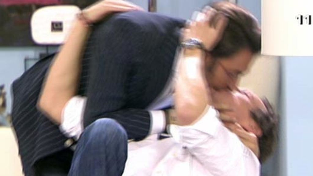 Pepe reparte besos en 'AR'