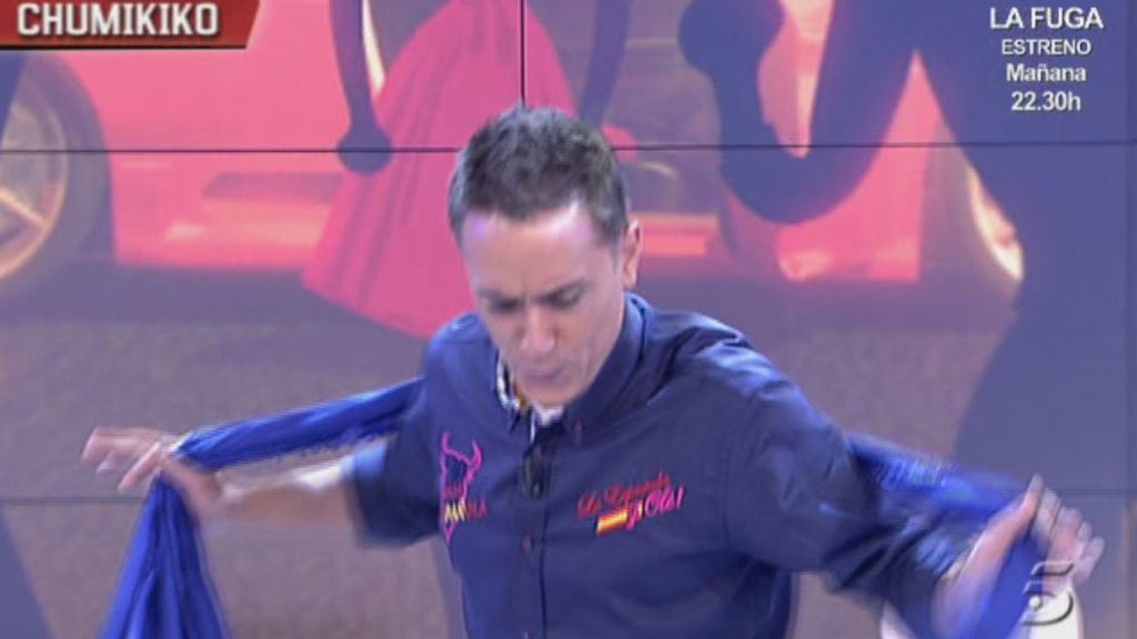 ¡Imita hasta las caras de su compañera!