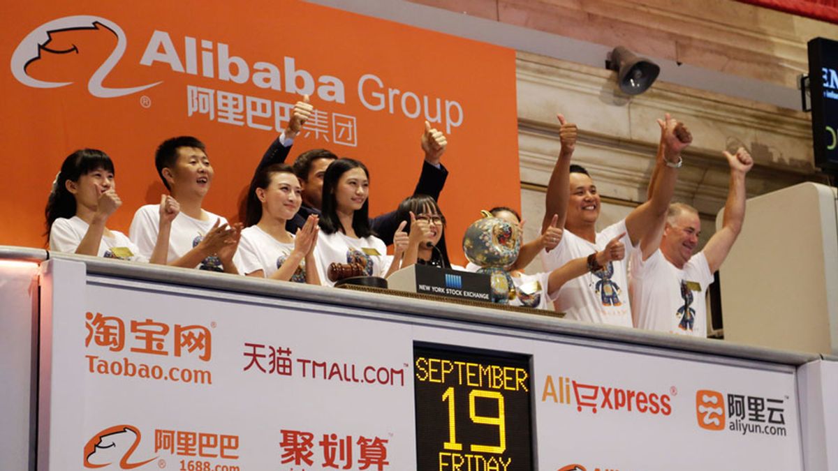 La china Alibaba debuta en la Bolsa de Nueva York con una subida del 36,3%