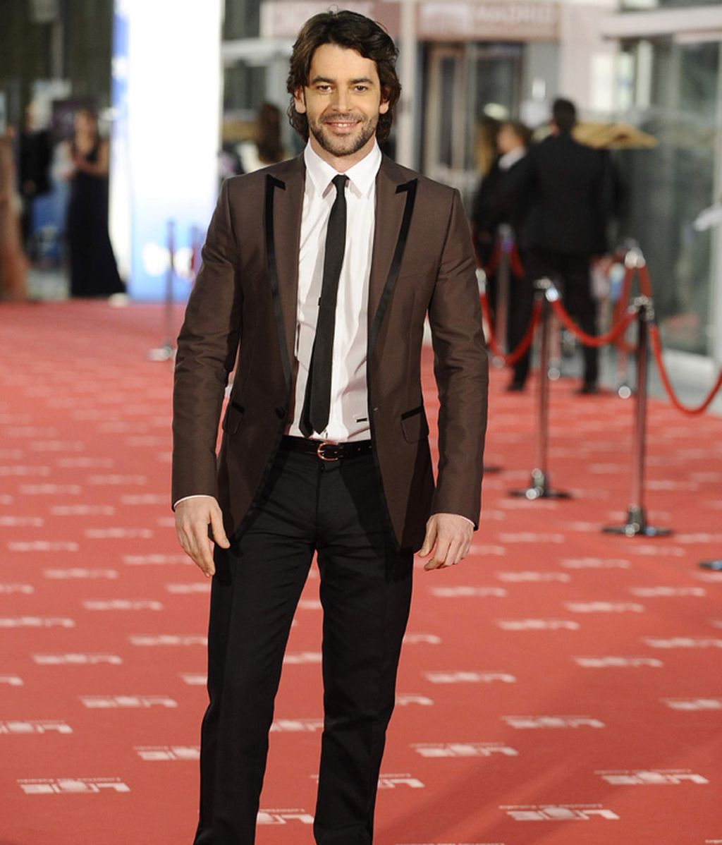 Los chicos en la gala: ¡Los españoles no sabemos llevar esmoquin!