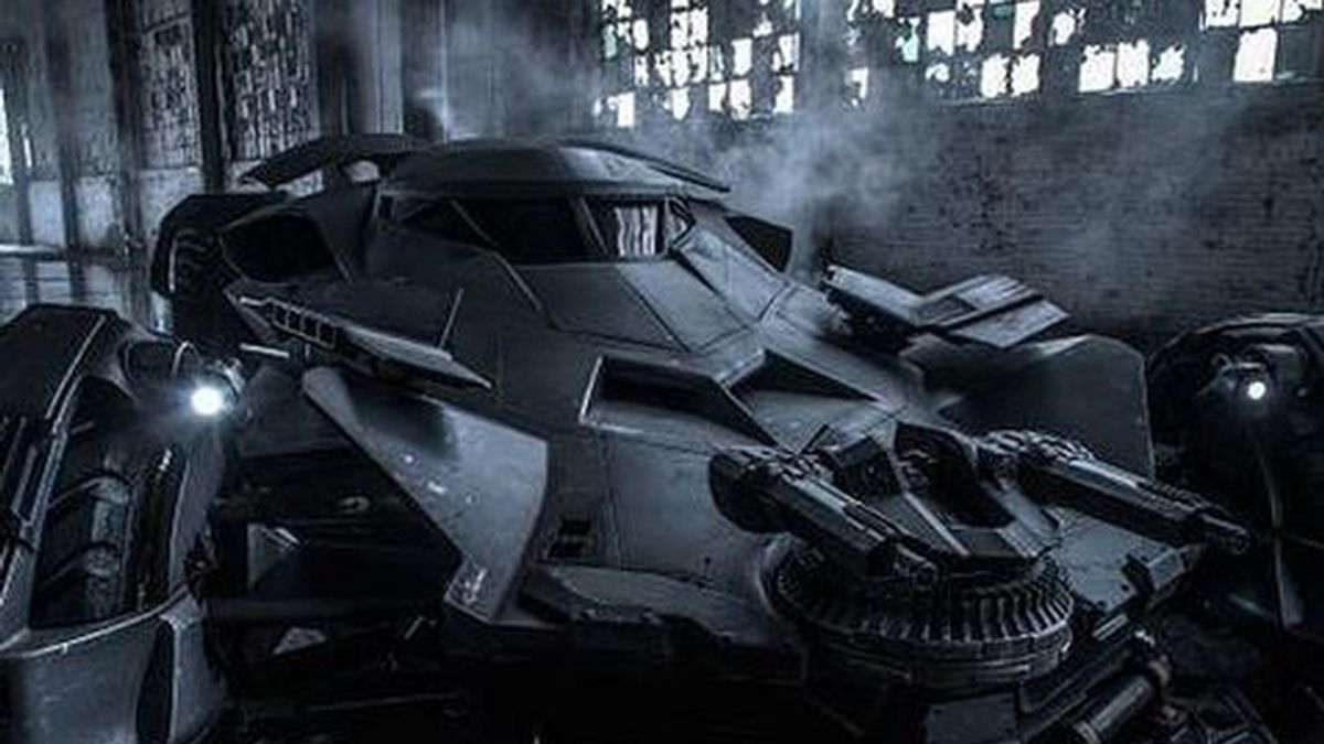 Nuevo vehículo de Batman. (Twitter Zack Snyder)