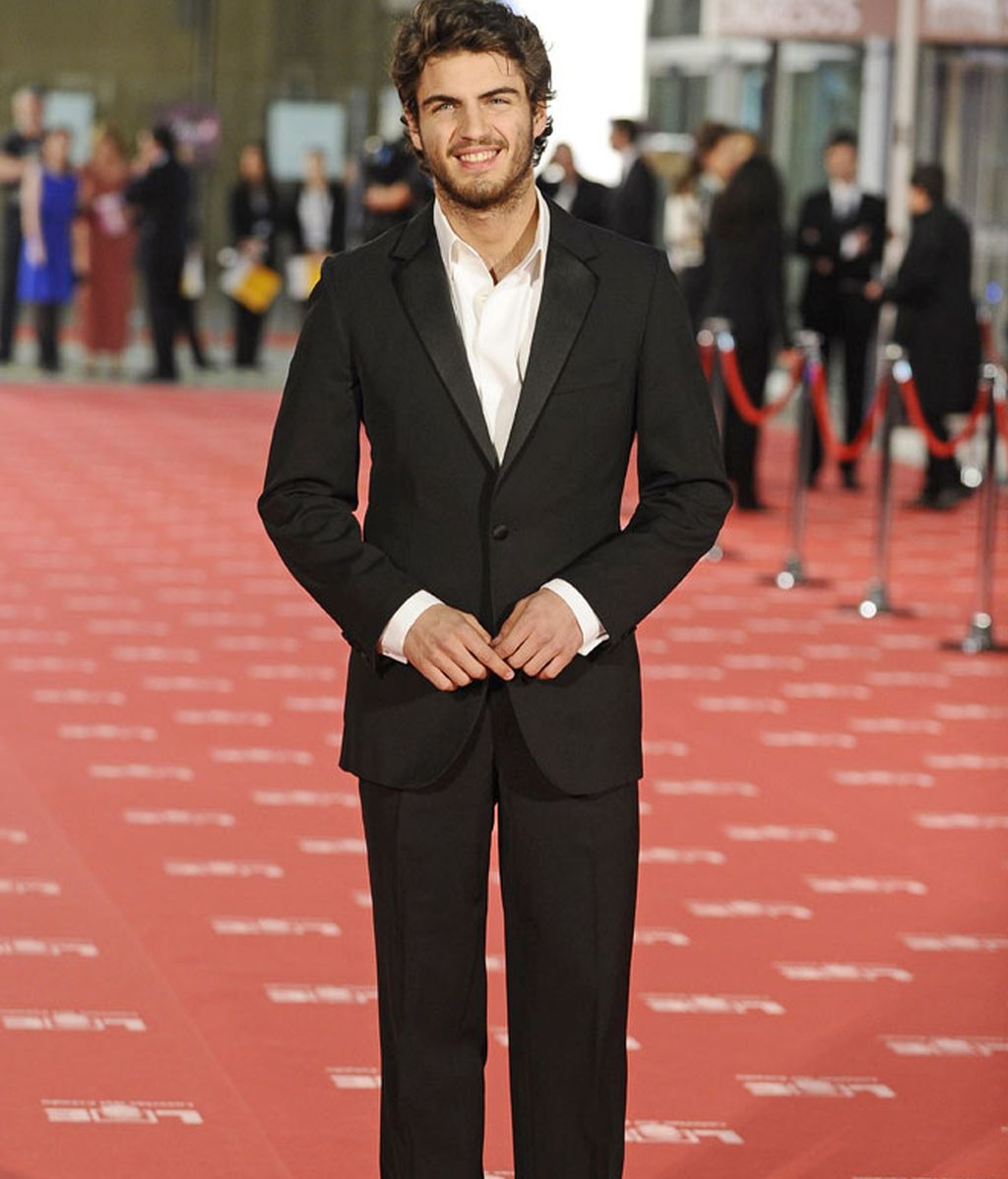 Los chicos en la gala: ¡Los españoles no sabemos llevar esmoquin!