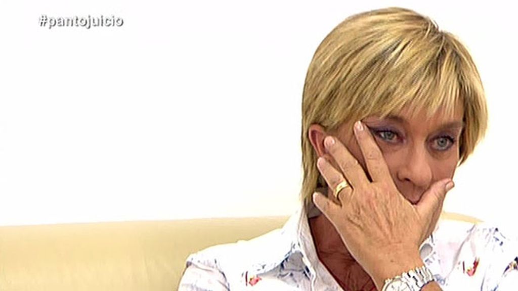 La colaboradora no puede evitar las lágrimas