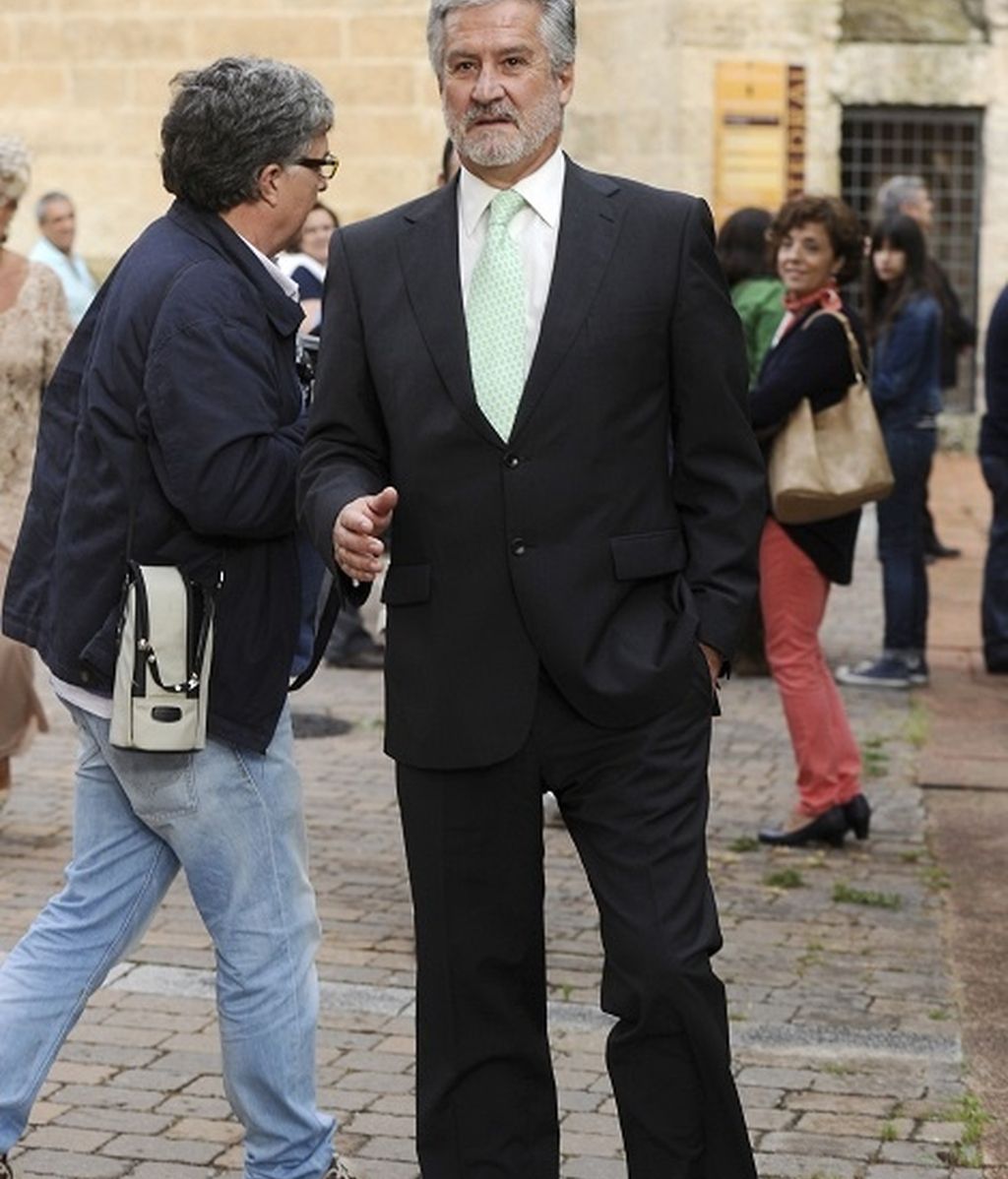 De corpiño de Caprile y entre empresarios: así fue la boda del hijo de Iberdrola