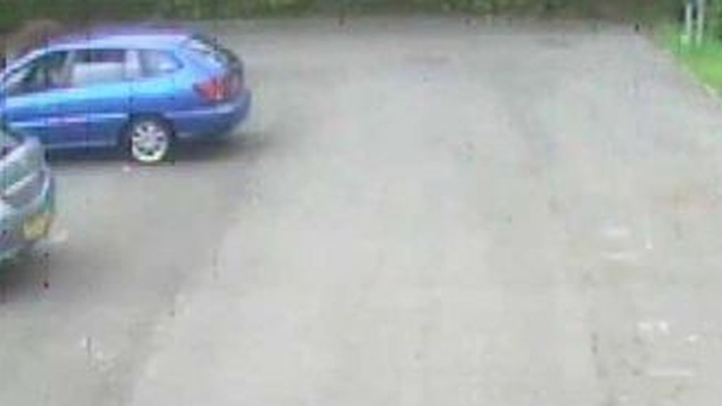 Se busca al hombre que abandonó a Ginger