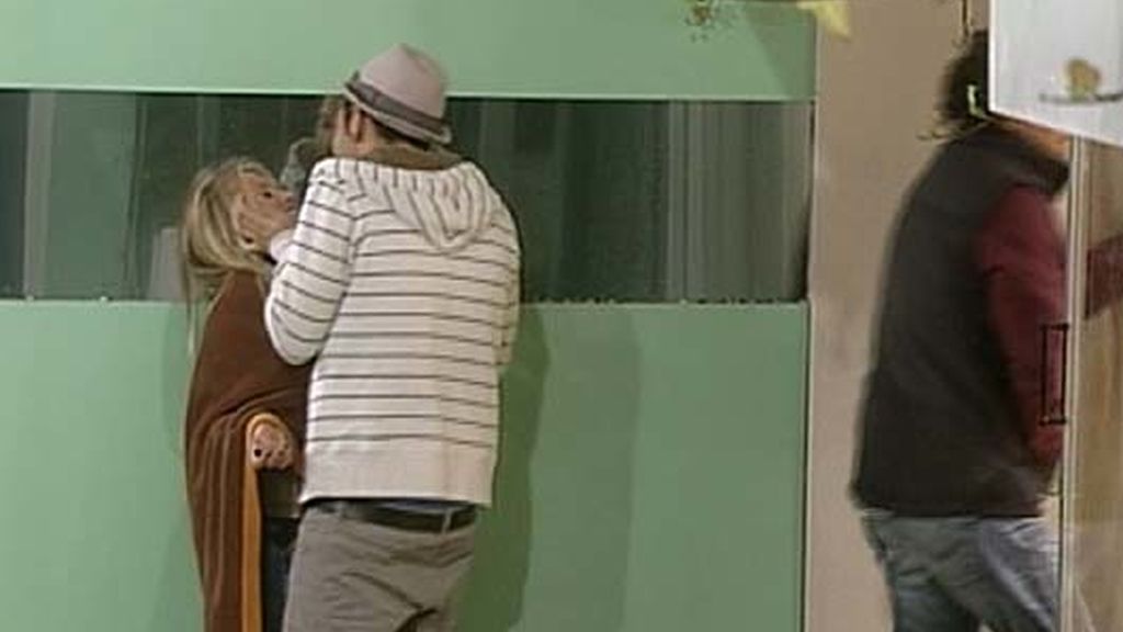 Orgía de besos en Guadalix de la Sierra
