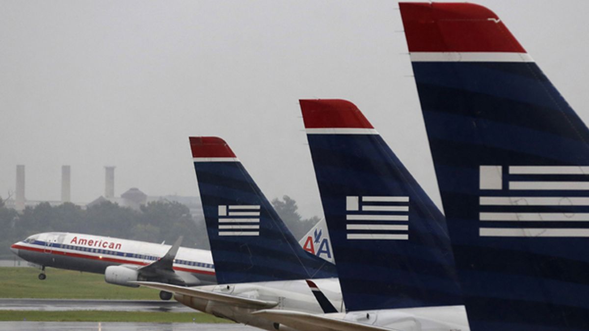 El Departamento de Justicia de EEUU bloquea la fusión entre US Airways y American Airlines