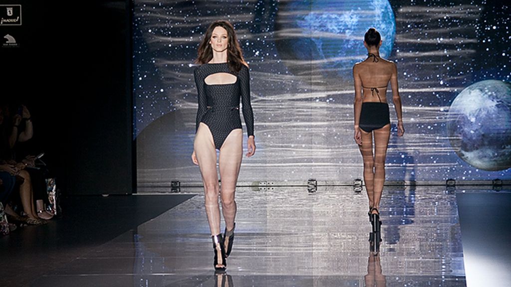 Desfile Andrés Sardá ss14 (2)