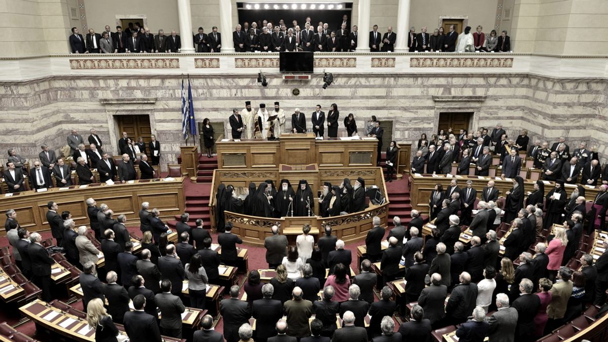 Prokopis Pavlópulos jura el cargo de presidente de la República griega