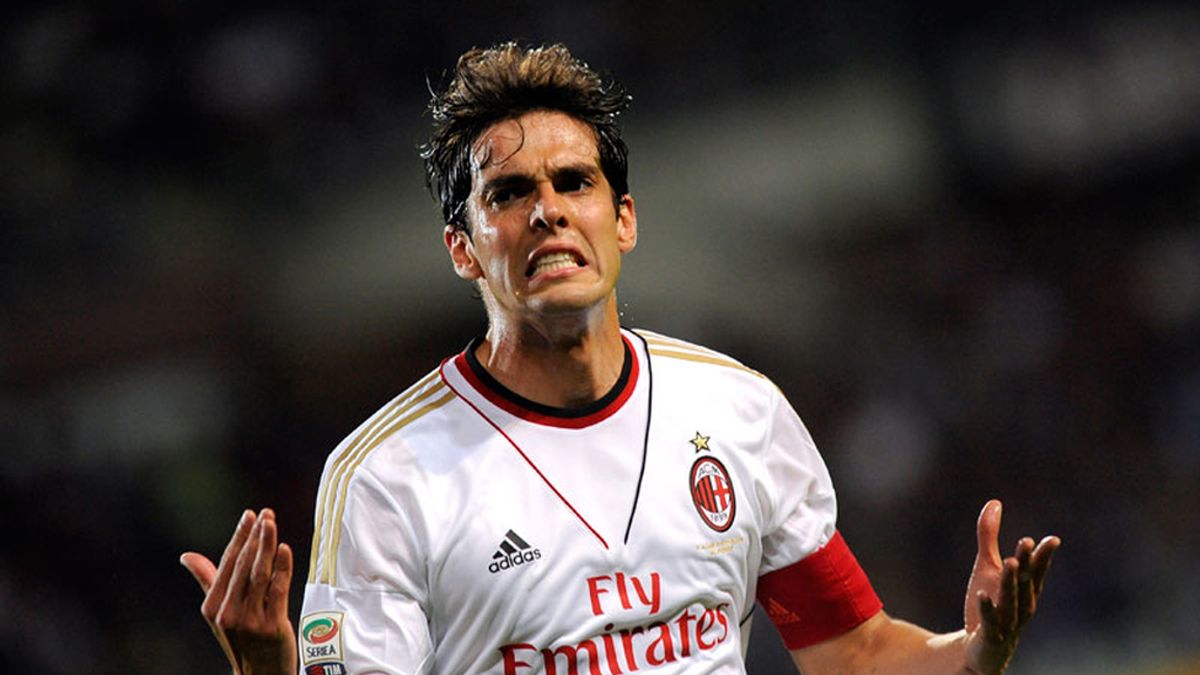 Kaká renuncia a su sueldo en el Milan mientras esté lesionado