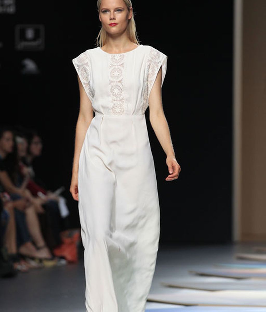 Líneas puras, geometrías y colores empolvados