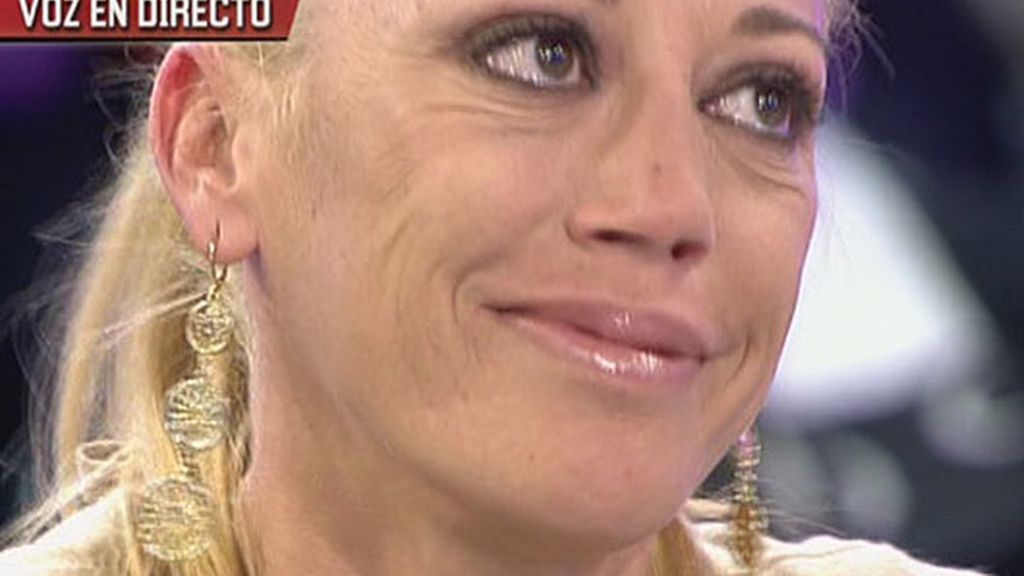 Mila canta con Merche