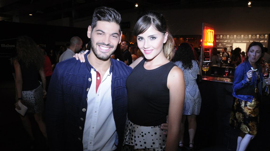 Salva Ortega junto a Lucía Ramos