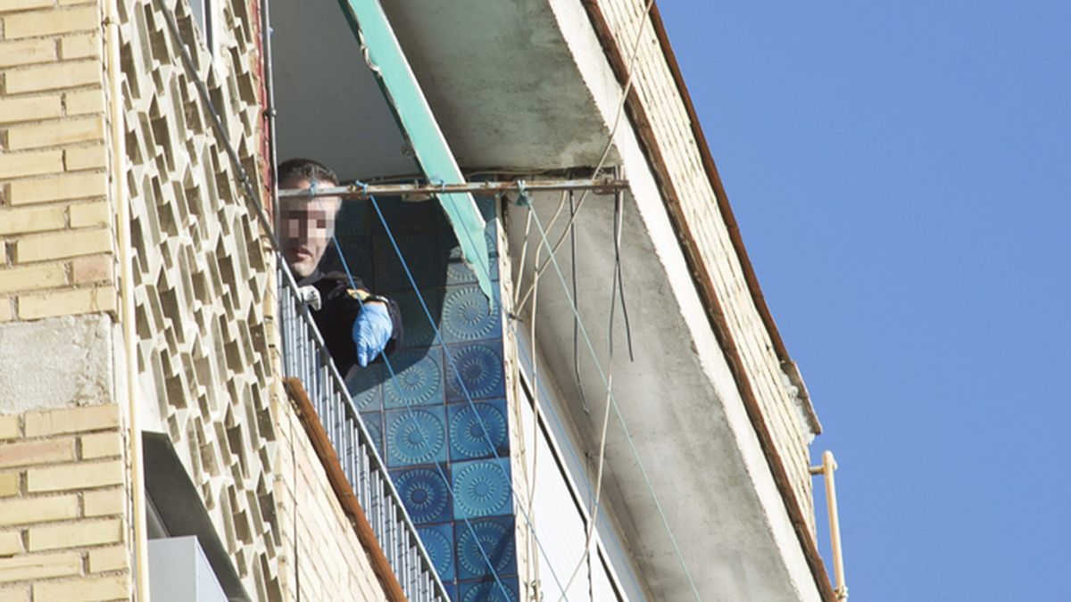 Muere un bebé de un año al caer desde un balcón en Granada