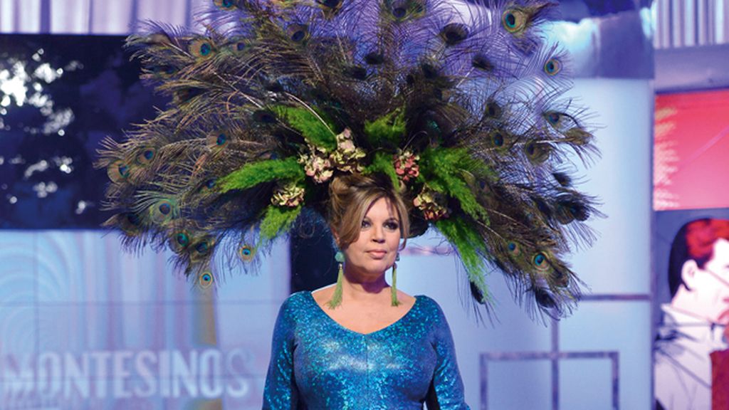 Estampados geométricos, espectaculares tocados, capas...