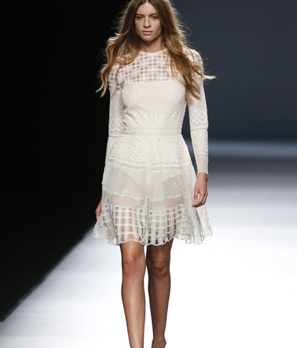 Tejidos naturales y abundancia de tonos empolvados