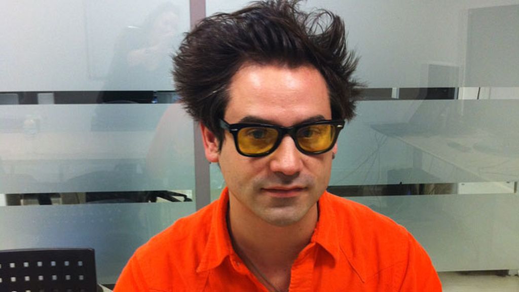 Emmanuel, de 'La Voz' visita telecinco.es