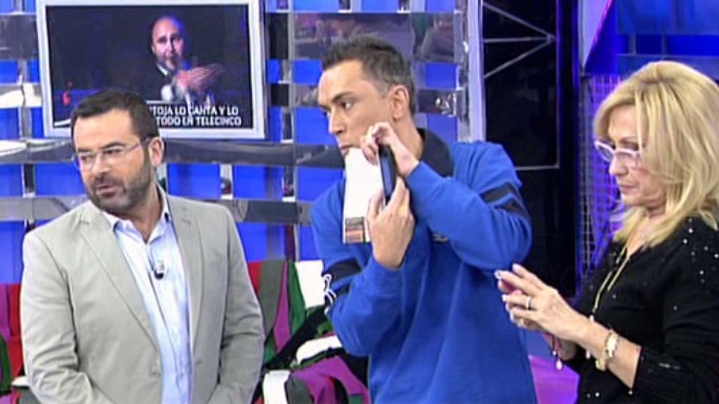 Victorio & Lucchino han diseñado el vestido