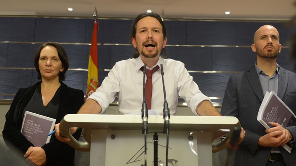 Pablo Iglesias presenta su propuesta de Gobierno al PSOE