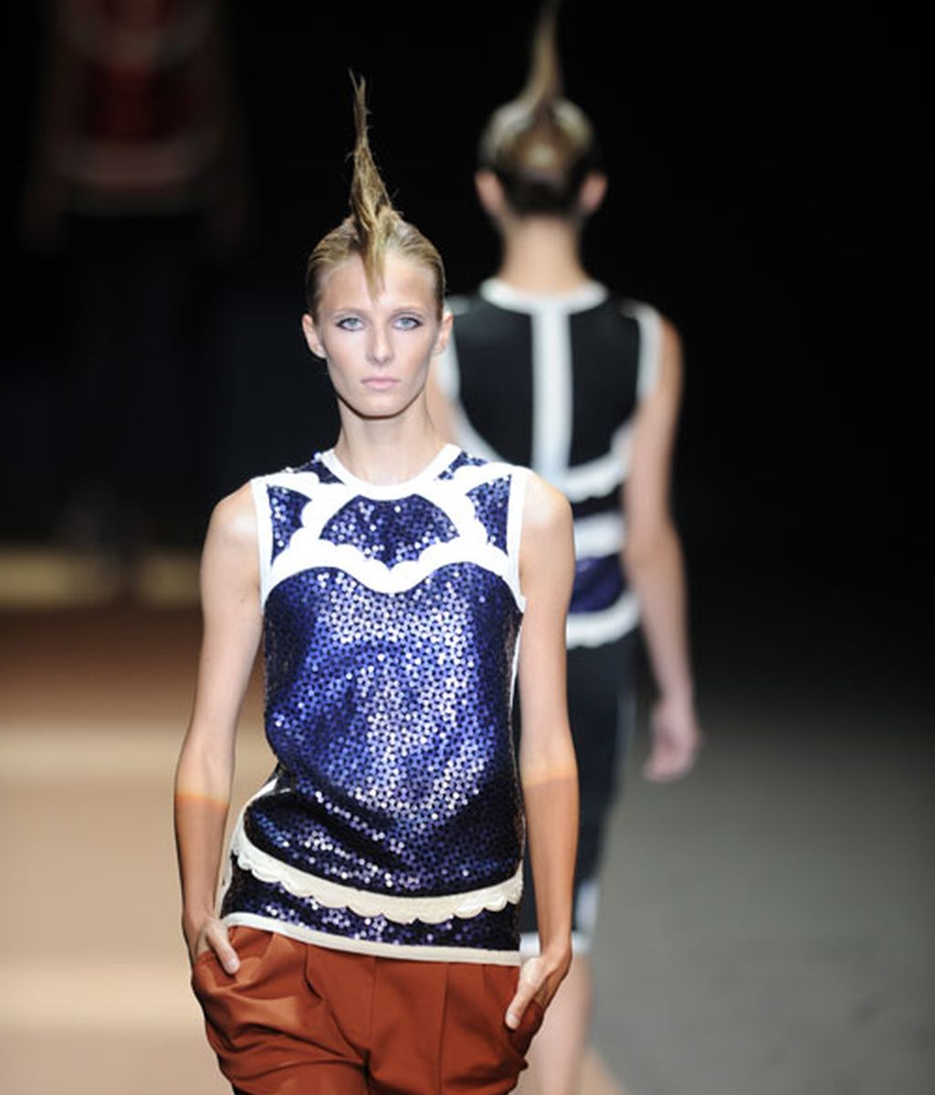 Miguel Palacio llena la pasarela de crestas