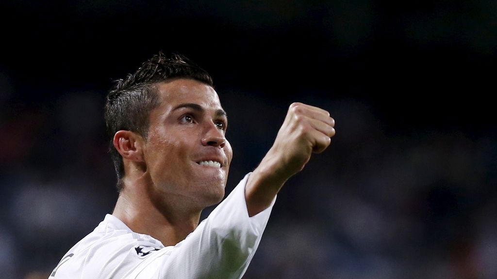 Cristiano celebra uno de sus goles ante el Shakhtar