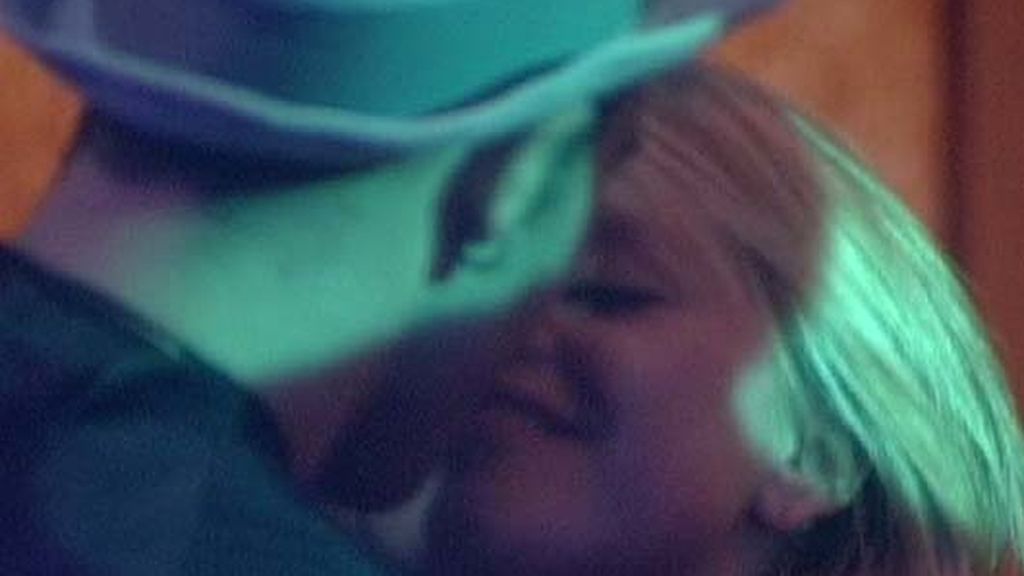 Orgía de besos en Guadalix de la Sierra