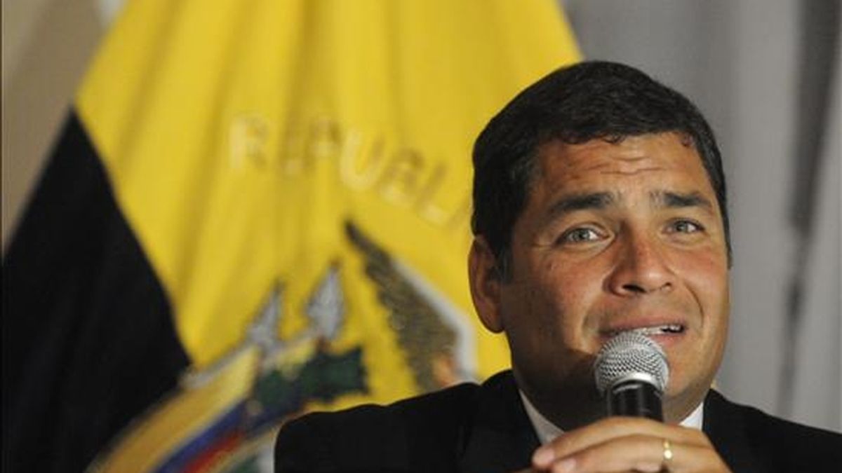 Según Correa, esta es la "primera vez que un Gobierno toma el toro por los cuernos" y se propone resolver una polémica sobre la deuda exterior. EFE/Archivo