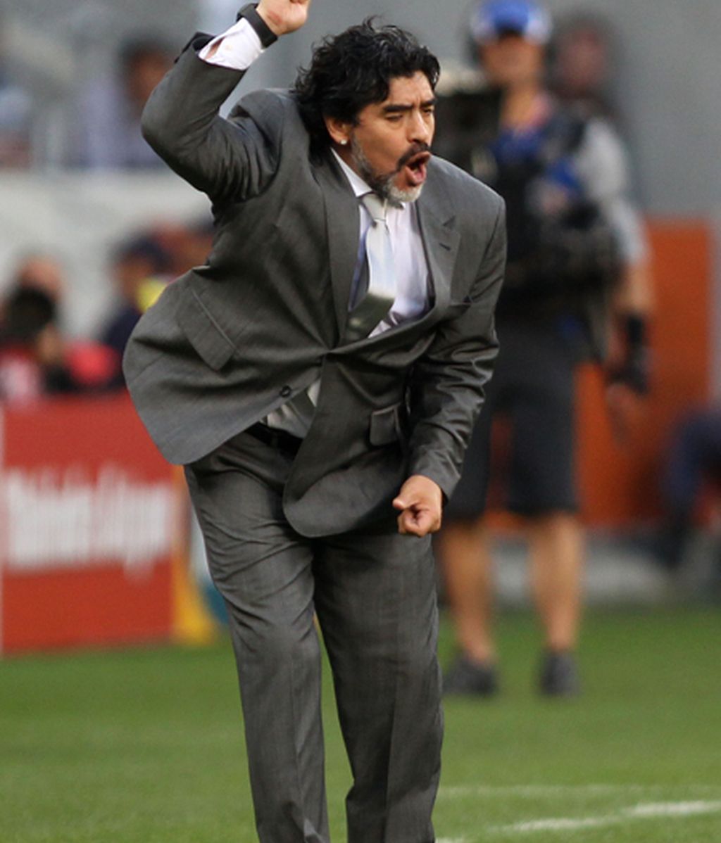 Alemania calla a Maradona