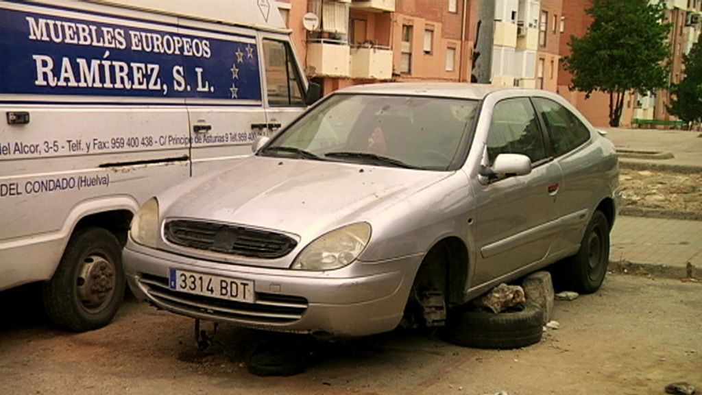 Así viven los vecinos de la calle Gonzalo de Berceo, en Huelva
