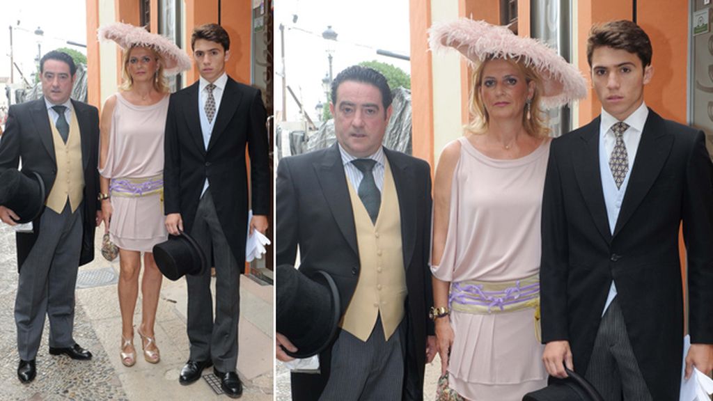 Eva González y Cayetano, sombreros y chisteras en la boda clásica de Fran Rivera
