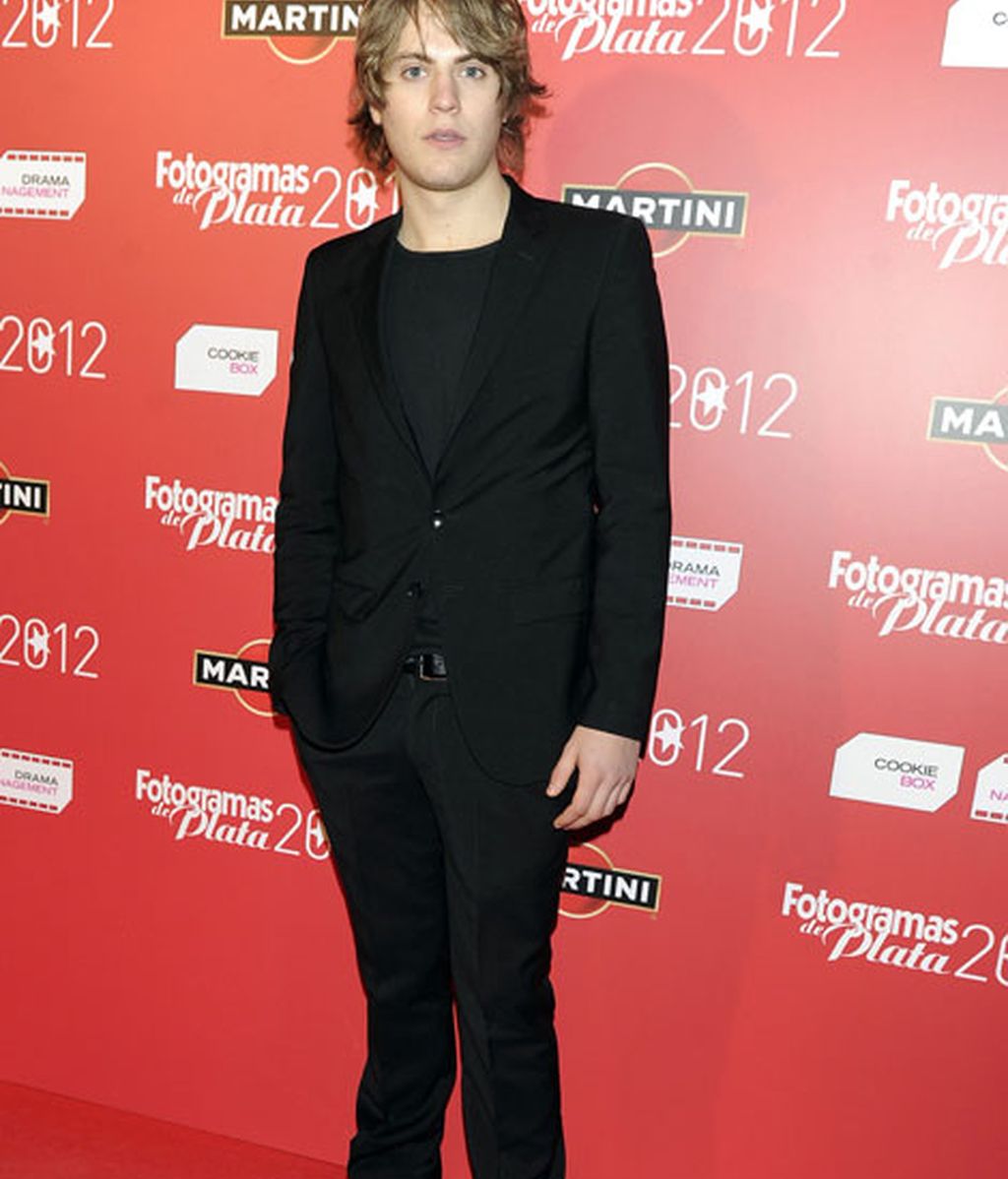 El look 'total black' de Jaime Olias