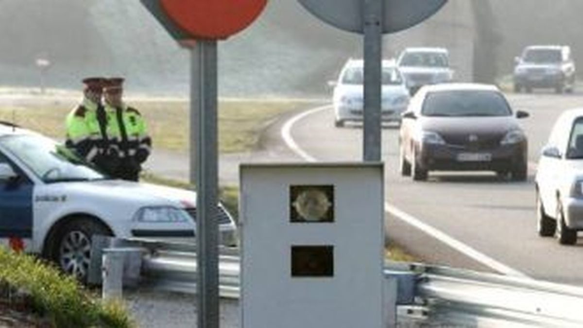 Las multas comenzarán a llegar a partir de 135 km/h. Foto: archivo EFE