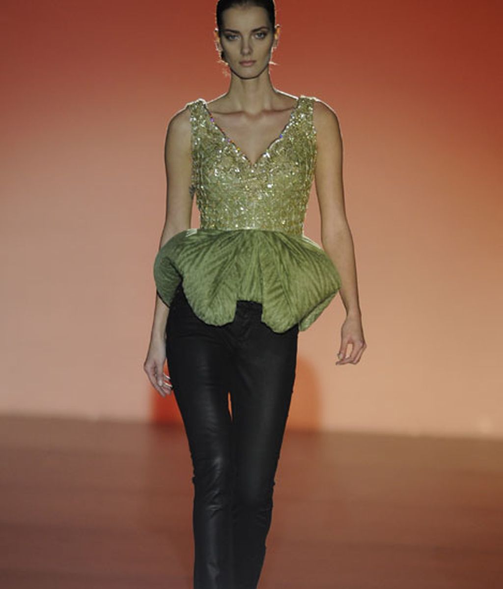 Hannibal Laguna: El regreso a la costura clásica