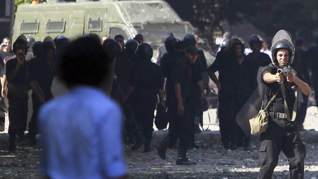 Aslato a la embajada de EEUU en El Cairo