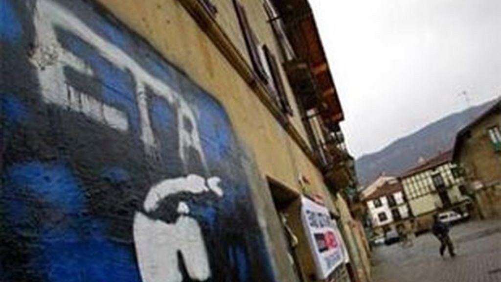 Los presos de ETA critican al Gobierno por "ofrecer beneficios" por el ...