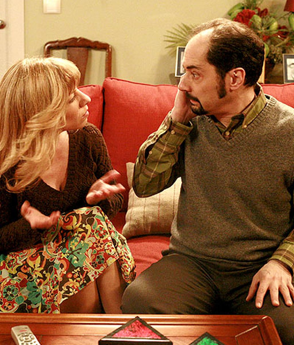 Un teléfono, un puticlub y una humedad terrible