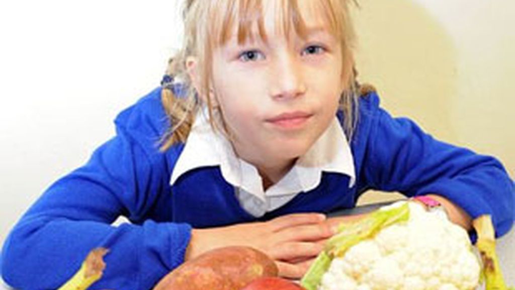 Borsi Batki no puede comer nada salvo frutas y verduras. Borsi Batki no puede comer nada salvo frutas y verduras.