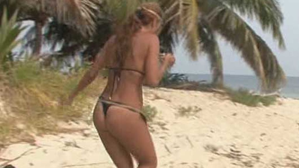 El tanga, la prenda estrella en la isla