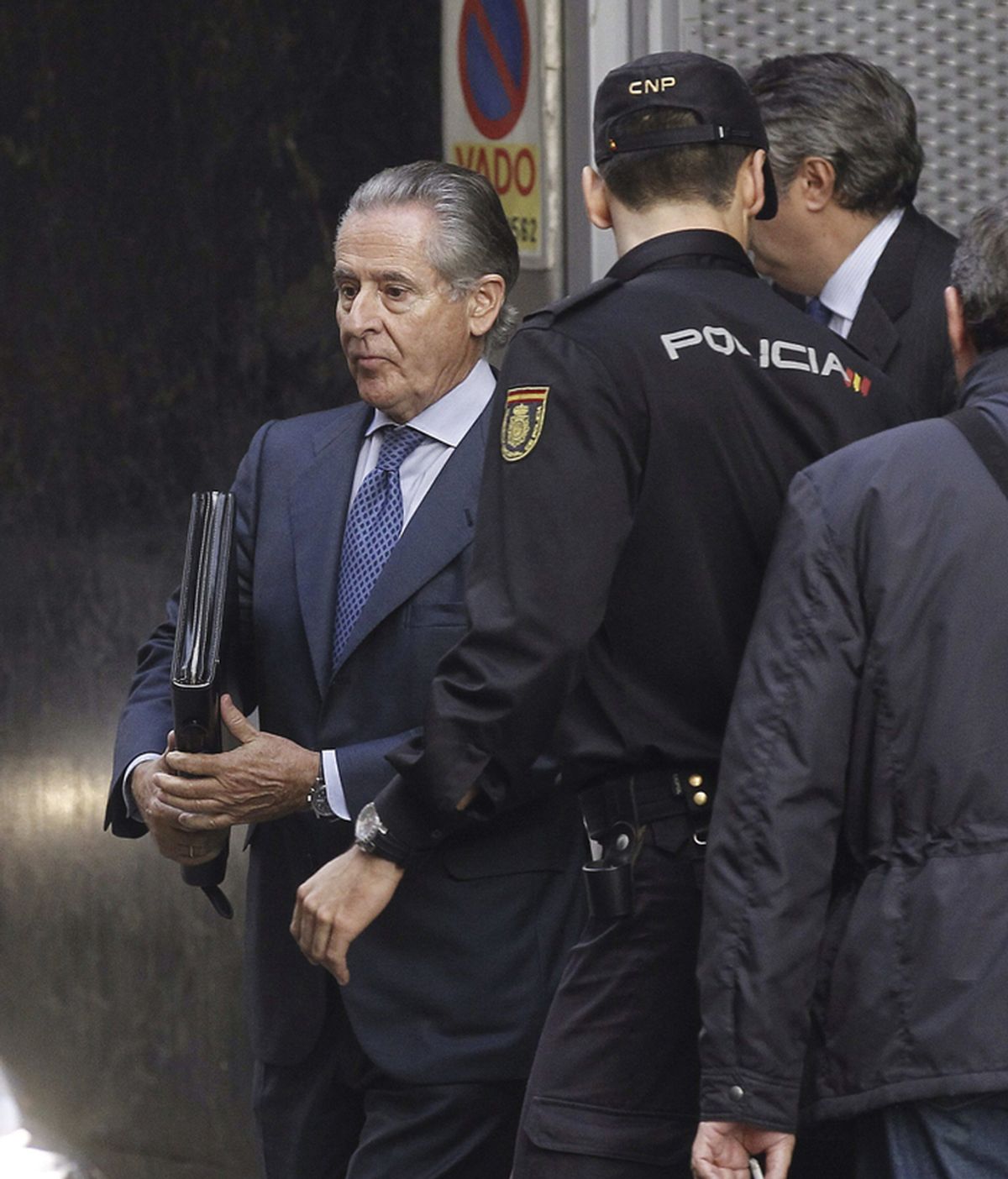 Miguel Blesa sale de la Audiencia Nacional tras declarar por las tarjetas B de Caja Madrid