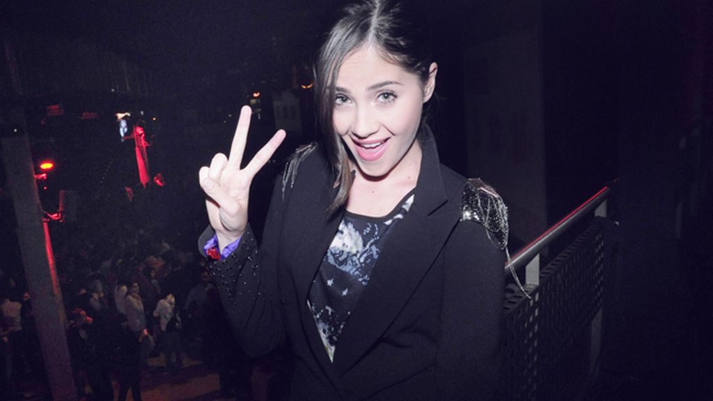 Lucía Ramos, fan declarada de Melendi, apostó por un look de lo mas rockero