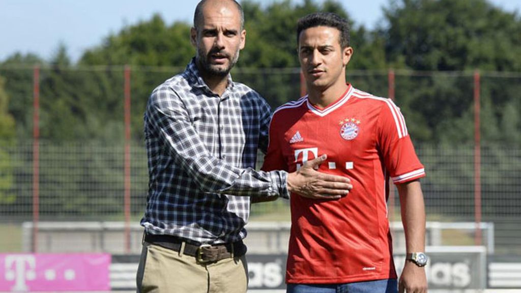 Pep Guardiola y Thiago Pep Guardiola y Thiago