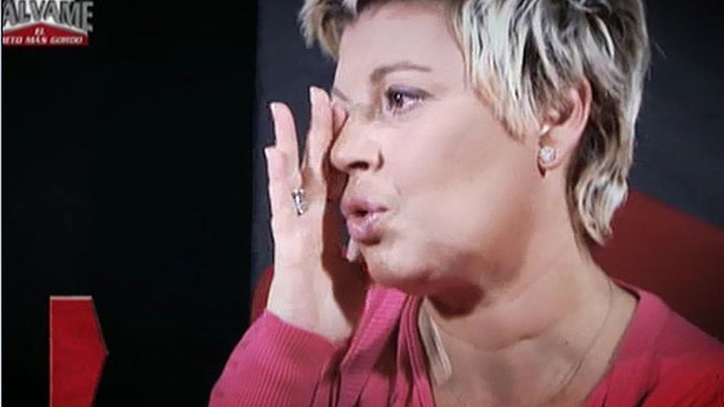La colaboradora de 'Sálvame', entre lágrimas junto a Cristina Soria