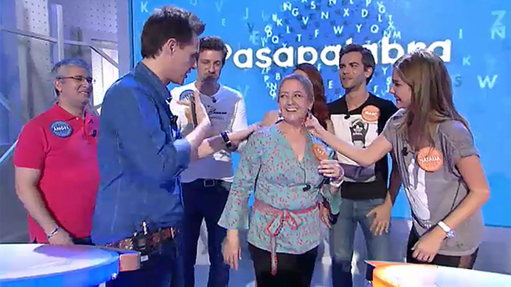 Paz llamó "gallina" a Christian por no querer raparle el pelo