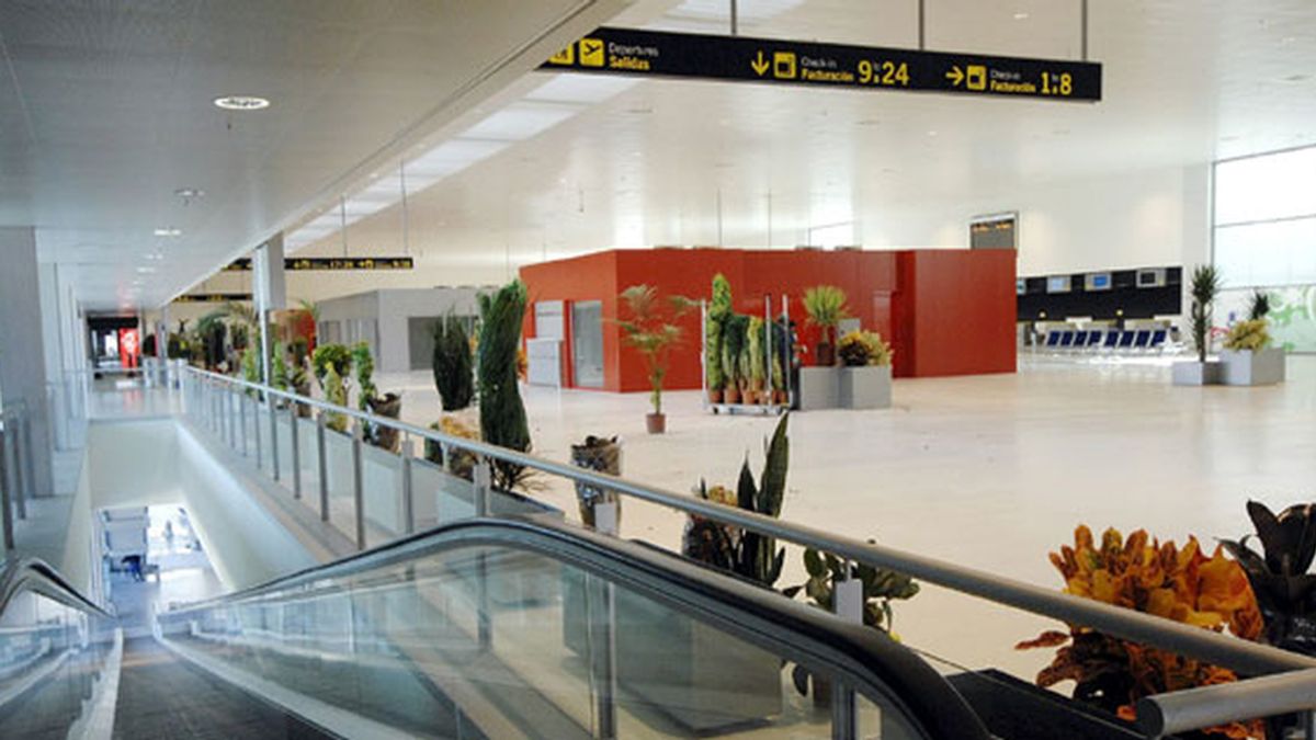 Interior del aeropuerto de Ciudad Real