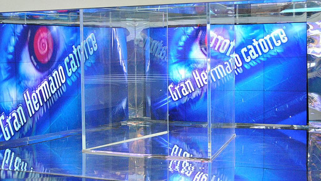 Un estudio de 320 metros cuadrados con capacidad para 250 personas