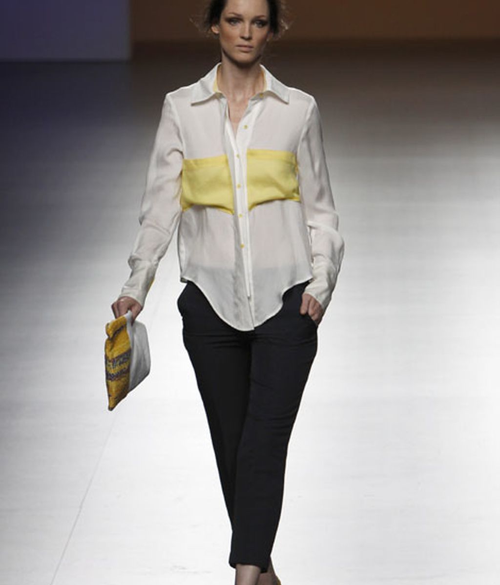 Elegancia y sobriedad en Sara Coleman